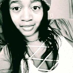 Meet your Posher, Brandi